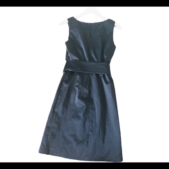 H&M Shift Sleeveless Dress With Scoop Neck & Waist Belt Detail Black Size 8 - Picture 8 of 10